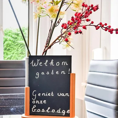 Holiday home Charming Holiday In With Garden